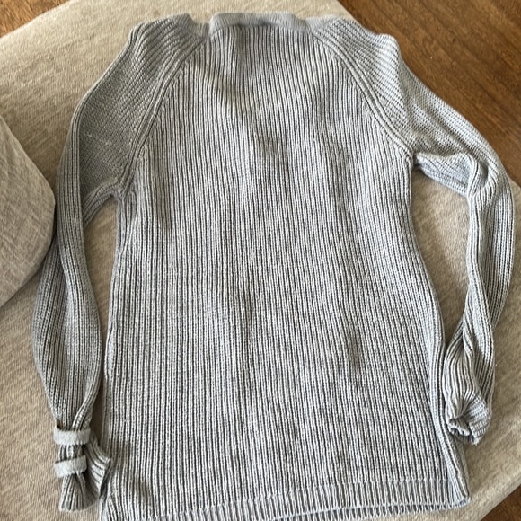 G By Guess, Grey Sweater - Picture 4 of 4